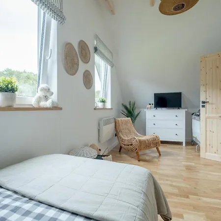 Krukowka & Jacuzzi Holiday home Bialogora